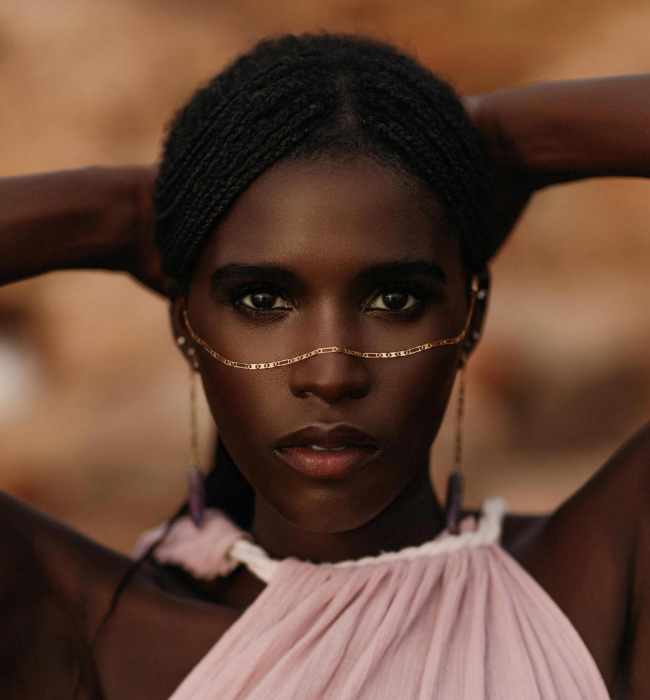 Joya artesanal con cuarzo amatista