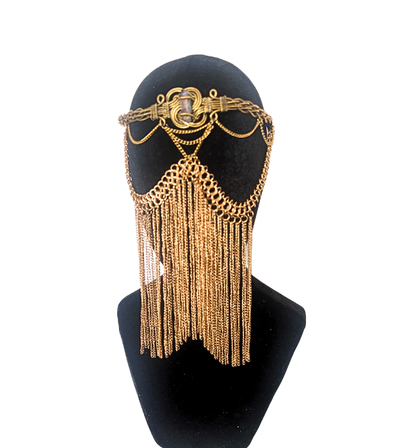 Tiara mascara cadenas artesanal/ Dorado y cuarzo aura