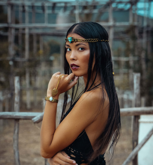 Tiara boho dorada/ Piedra turquesa